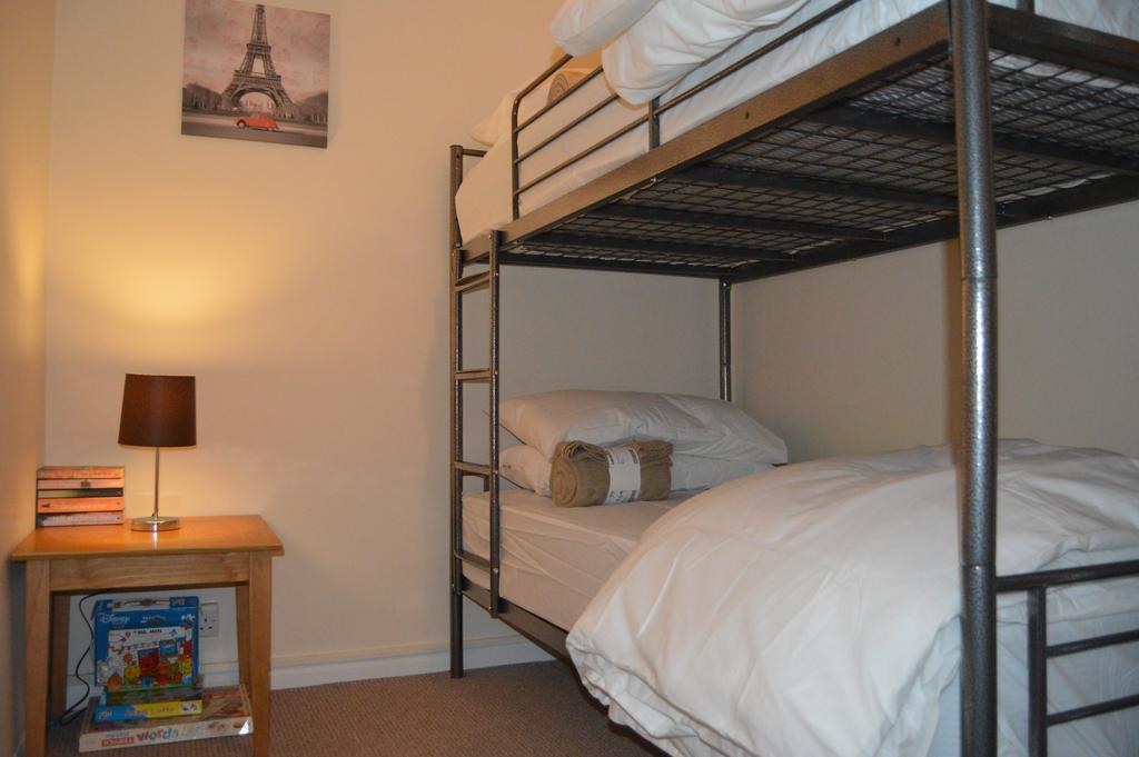 Chesterton Court Apartment غلوستير المظهر الخارجي الصورة