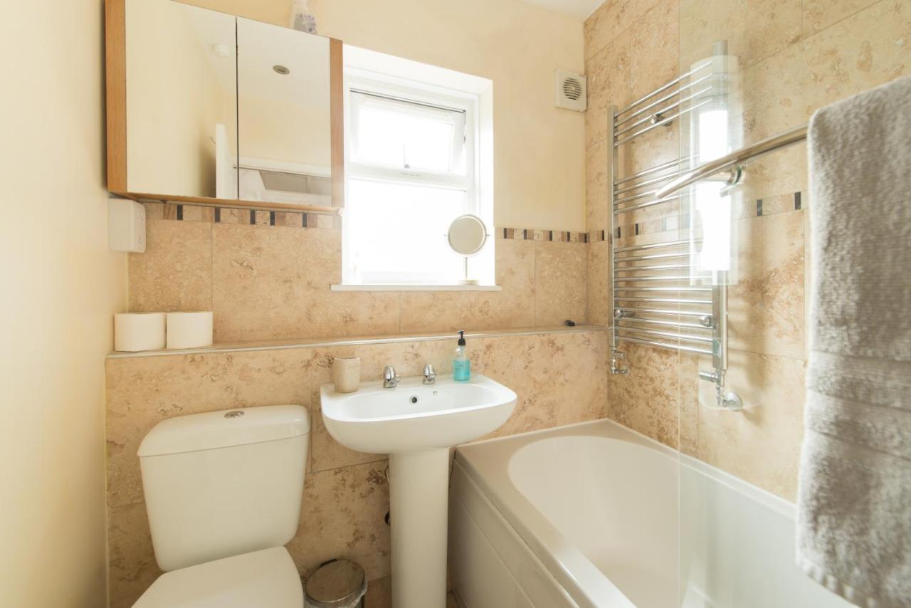 Chesterton Court Apartment غلوستير المظهر الخارجي الصورة